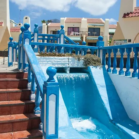 Apartment In Mareverde